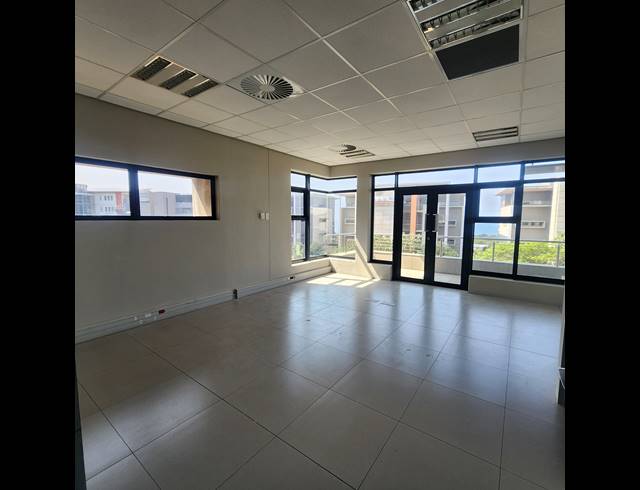 138M² OFFICE TO LET IN UMHLANGA RIDGE